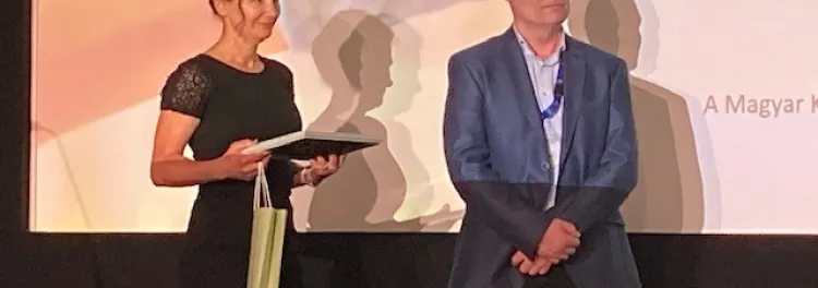 dr. Andréka Péter Innováció díj átvétele